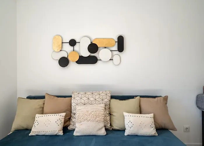 Apartman Lovely 2 Bed In The Heart Of With Ac By Lisbeyond Lisboa