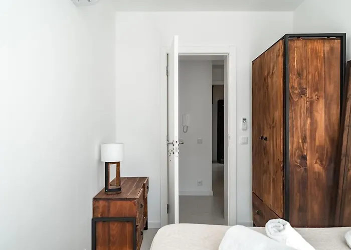 Lovely 2 Bed In The Heart Of With Ac By Lisbeyond * Lisboa