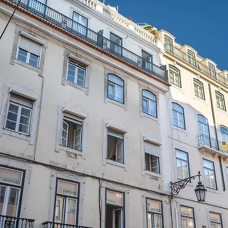 Lovely 2 Bed In The Heart Of With Ac Lisbon
