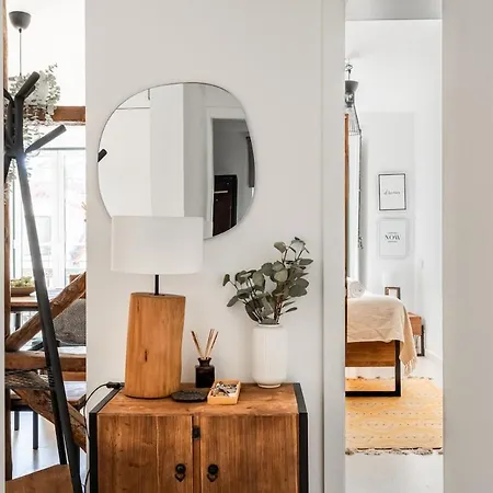 Lovely 2 Bed In The Heart Of With Ac Lisbon