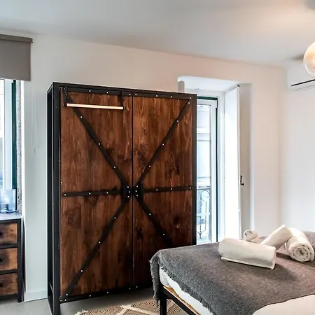 아파트 Lovely 2 Bed In The Heart Of With Ac By Lisbeyond *