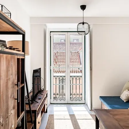 Lovely 2 Bed In The Heart Of With Ac By Lisbeyond דירה *