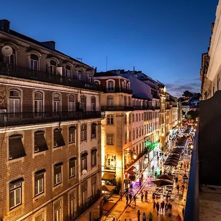 شقة Lovely 2 Bed In The Heart Of With Ac By Lisbeyond *