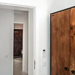 Lovely 2 Bed In The Heart Of With Ac By Lisbeyond Διαμέρισμα