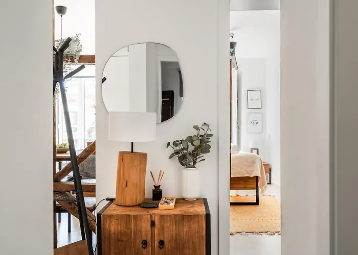Lovely 2 Bed In The Heart Of With Ac By Lisbeyond Lisboa
